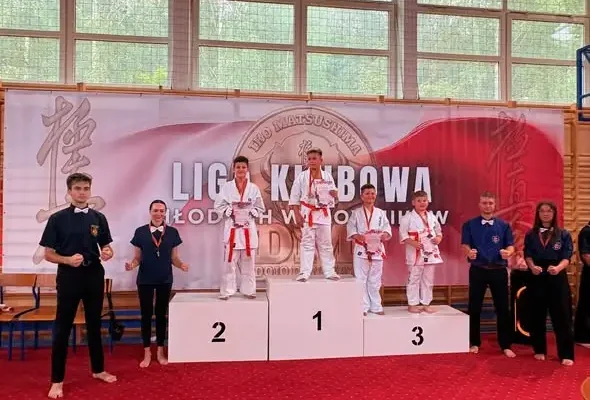 Młodzi karatecy z Łubina Kościelnego z medalami Klubowej Ligi Dojo Den-Max