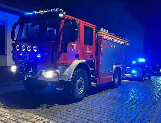Pożar śmieci przy piecu w Ścinawie – akcja strażaków